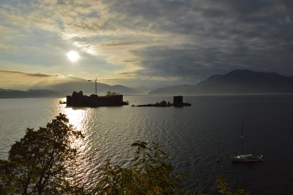 I ruderi dei Castelli di Cannero sul Lago Maggiore